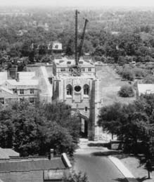 Memorial Tower under construction, 1925